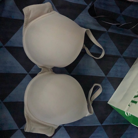 Pink bras x3 - Picture 4 of 9